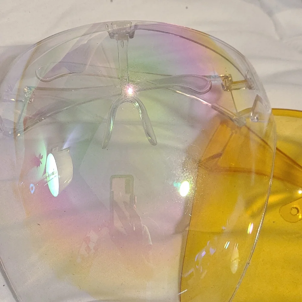 Face Shields - Picture 2 of 4